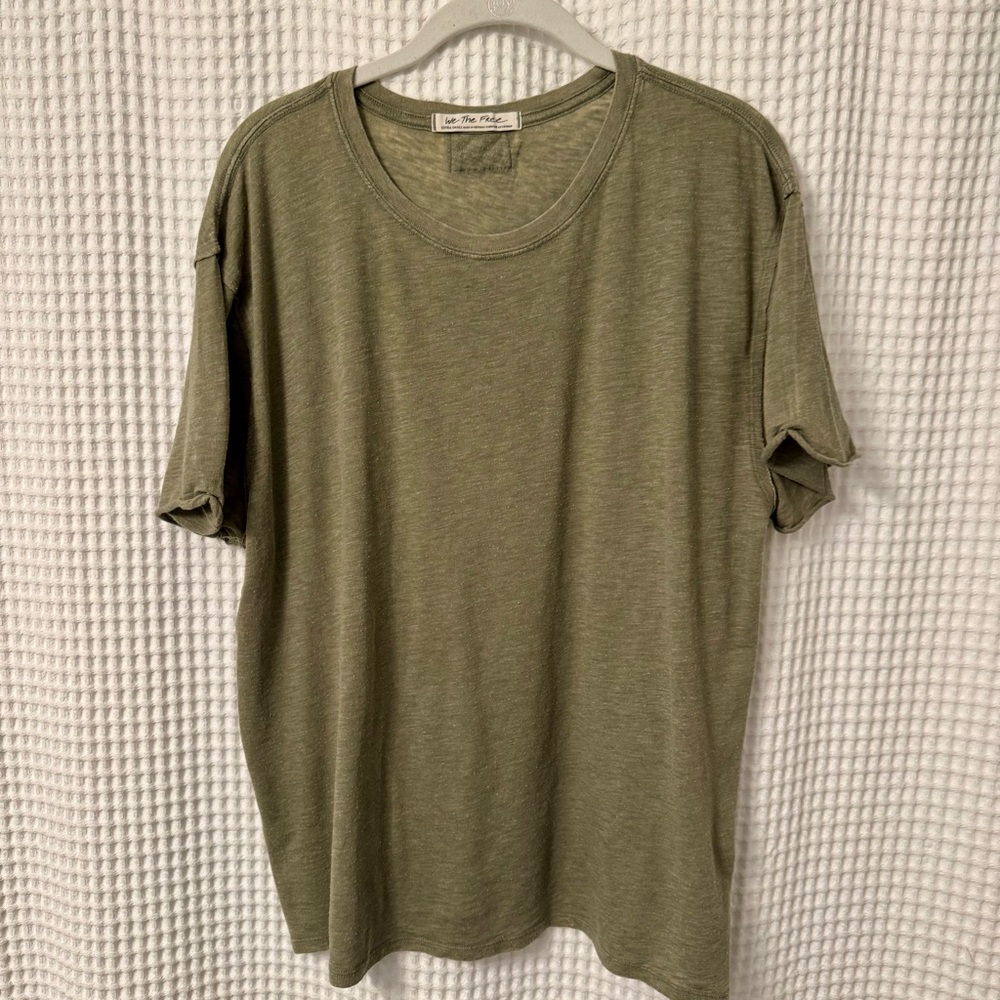 Free People | We the Free | Olive Green Crew Neck Tee Shirt | XS Extra Small